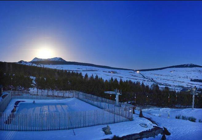 La Maison D'Oree Polignac  ภายนอก รูปภาพ